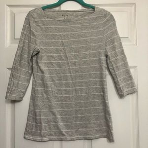 Women’s stripped elbow length shirt. Size S